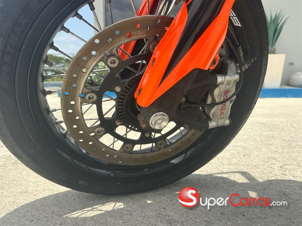 2021 KTM 690 — foto 9 / 11