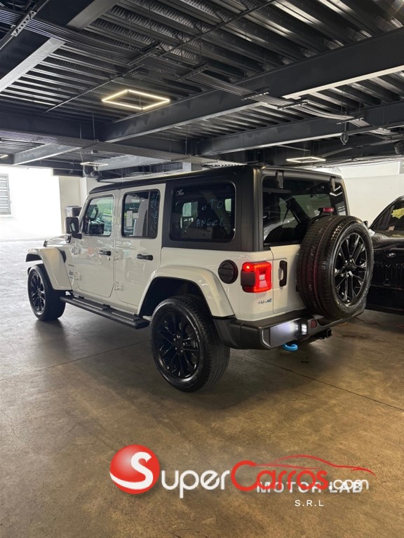 2023 Jeep Wrangler Sahara 4xe — foto 2 / 10