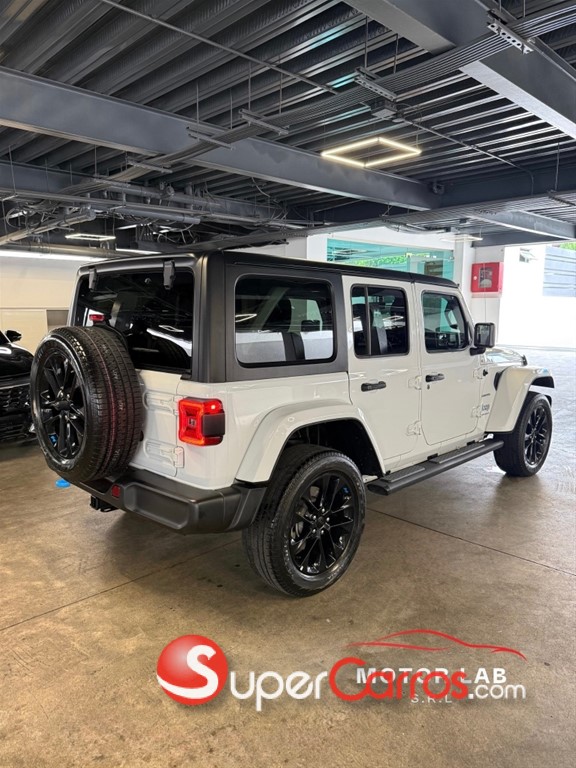 2023 Jeep Wrangler Sahara 4xe — foto 3 / 10