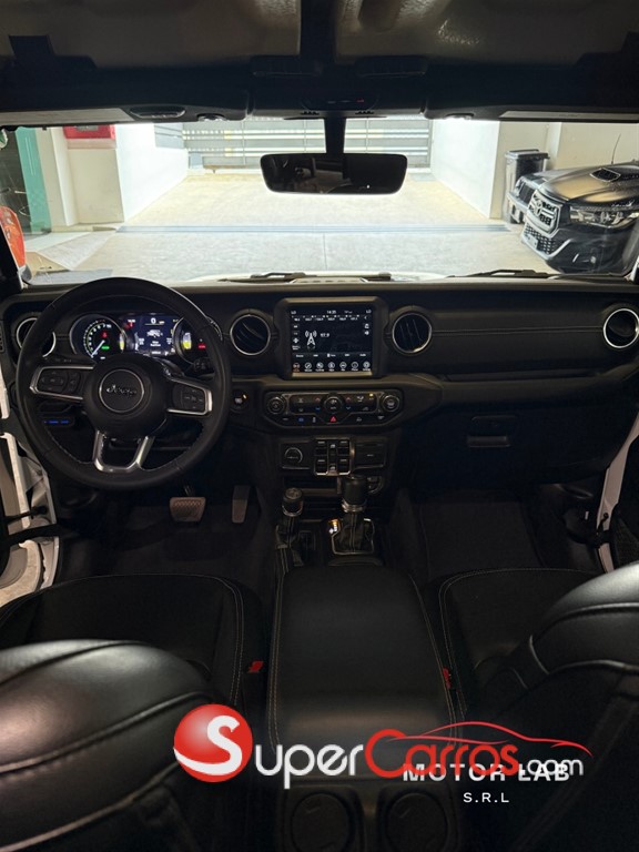 2023 Jeep Wrangler Sahara 4xe — foto 7 / 10