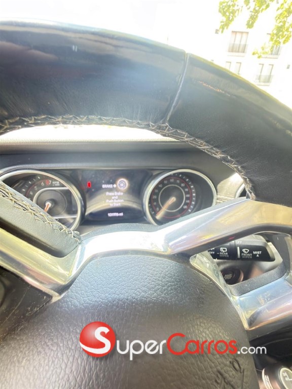2019 Jeep Wrangler Sahara Unlimited — foto 8 / 11