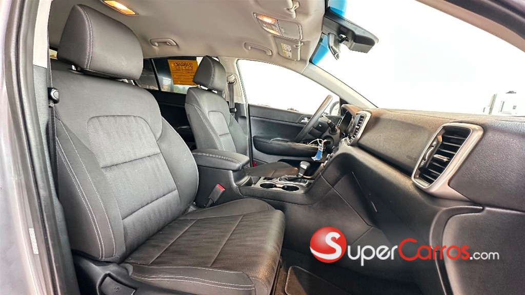 2022 Kia Sportage — foto 9 / 11