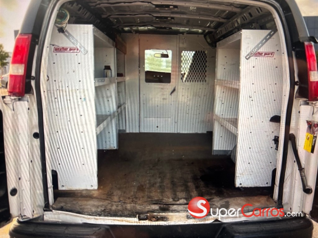 2021 Chevrolet Express G2500 — foto 9 / 12