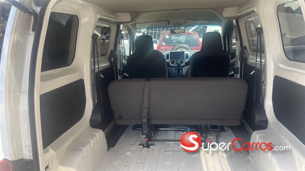 2016 Nissan NV 200 — foto 7 / 10