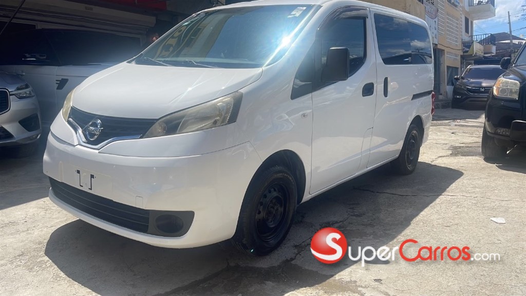 2016 Nissan NV 200 — foto 8 / 10