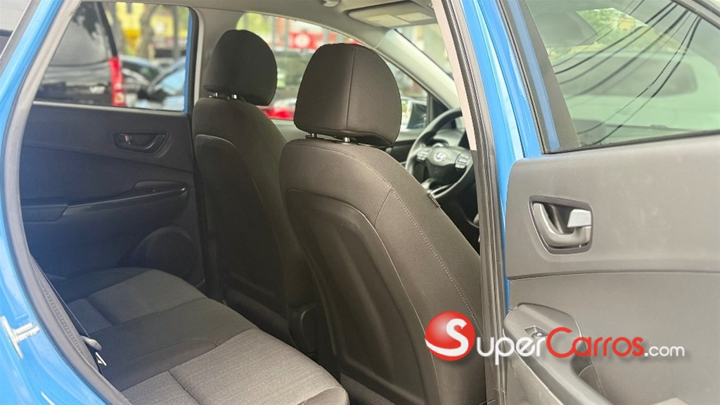 2022 Hyundai KONA SEL — foto 7 / 11