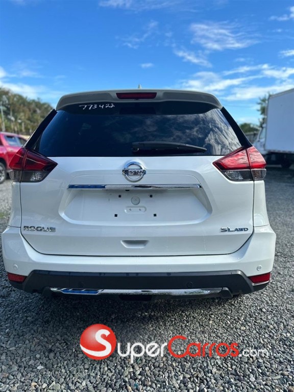2020 Nissan Rogue SL — foto 11 / 11