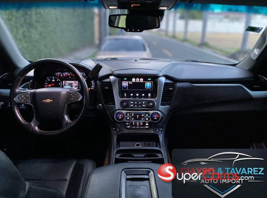 2015 Chevrolet Tahoe LTZ — foto 10 / 12