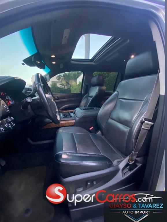 2015 Chevrolet Tahoe LTZ — foto 11 / 12