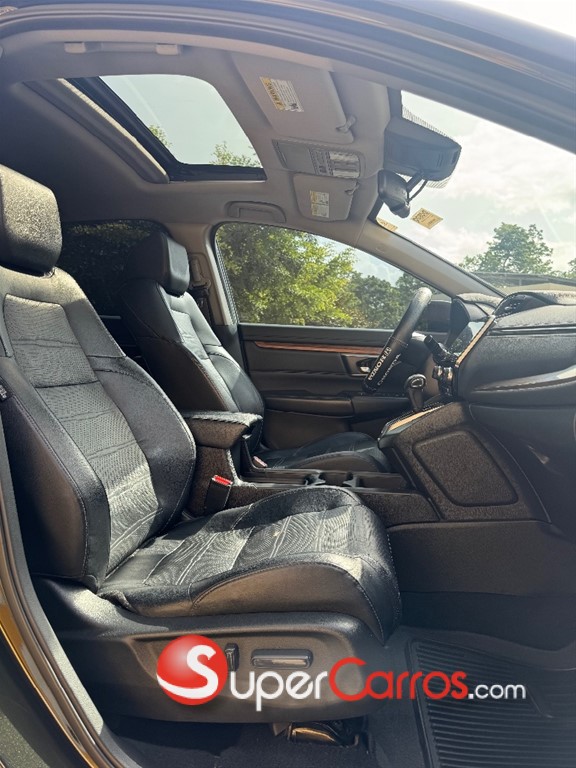 2019 Honda CR-V Touring — foto 4 / 12