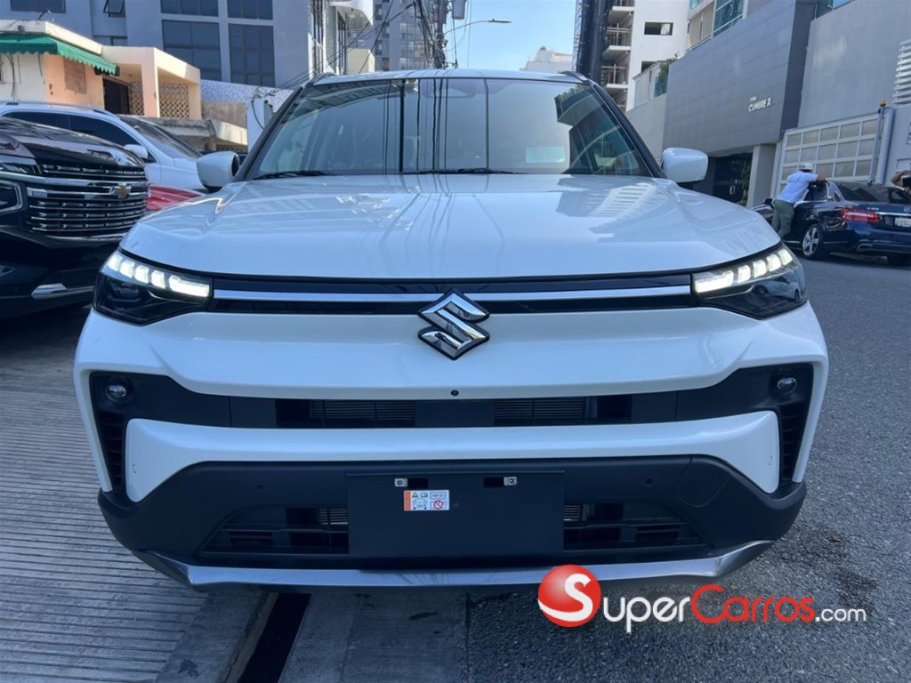 2027 Suzuki Vitara A-Cross GLX 2WD — foto 2 / 12