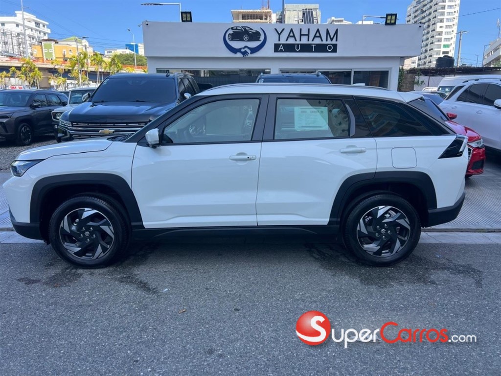 2027 Suzuki Vitara A-Cross GLX 2WD — foto 4 / 12