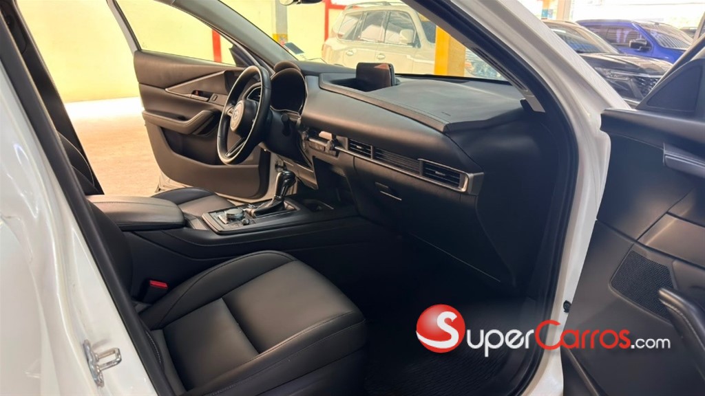 2023 Mazda CX-30 — foto 6 / 10