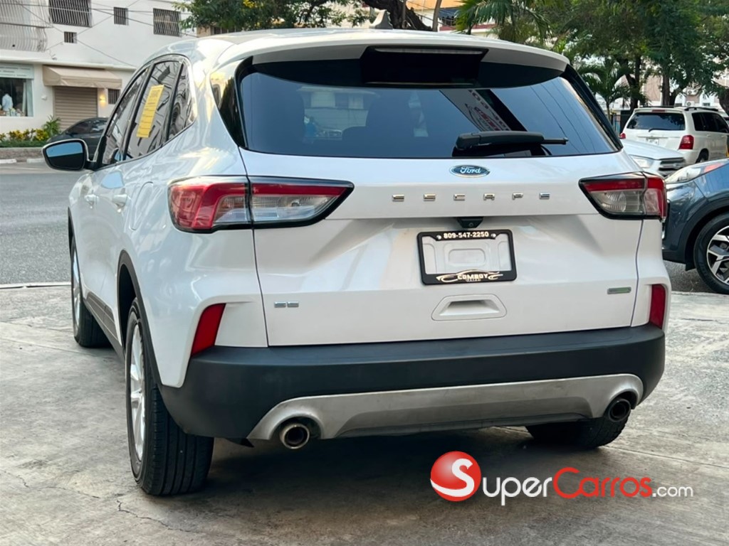 2020 Ford Escape SE — foto 3 / 10