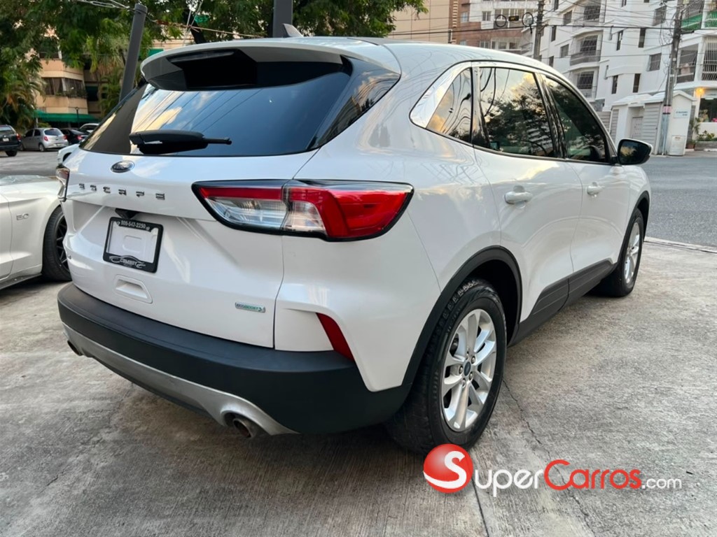 2020 Ford Escape SE — foto 4 / 10