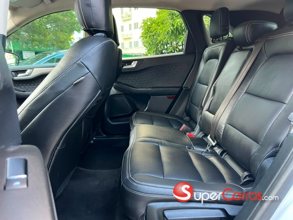 2020 Ford Escape SE — foto 7 / 10