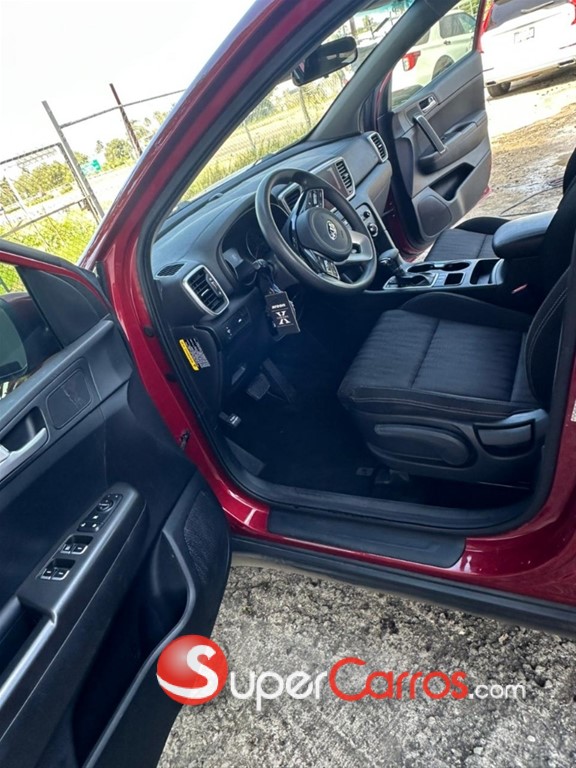 2020 Kia Sportage LX — foto 12 / 12