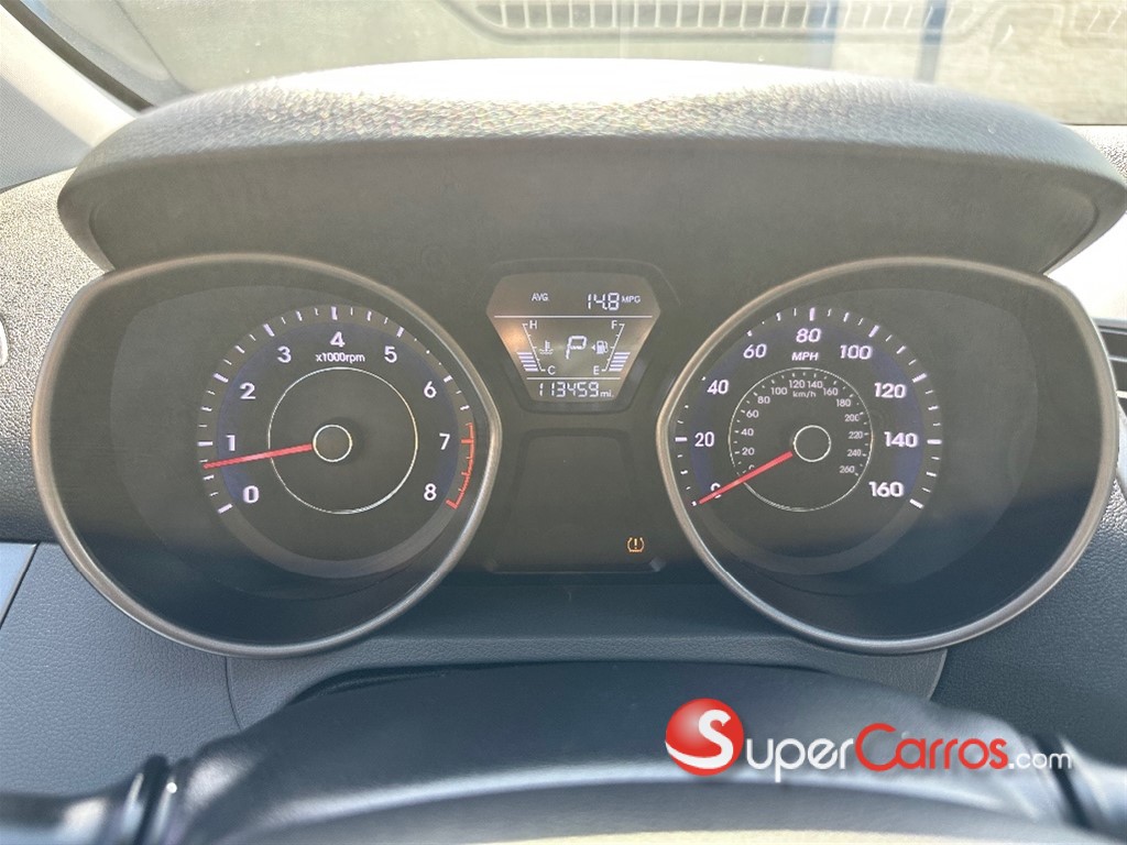 2016 Hyundai Elantra SE — foto 7 / 11