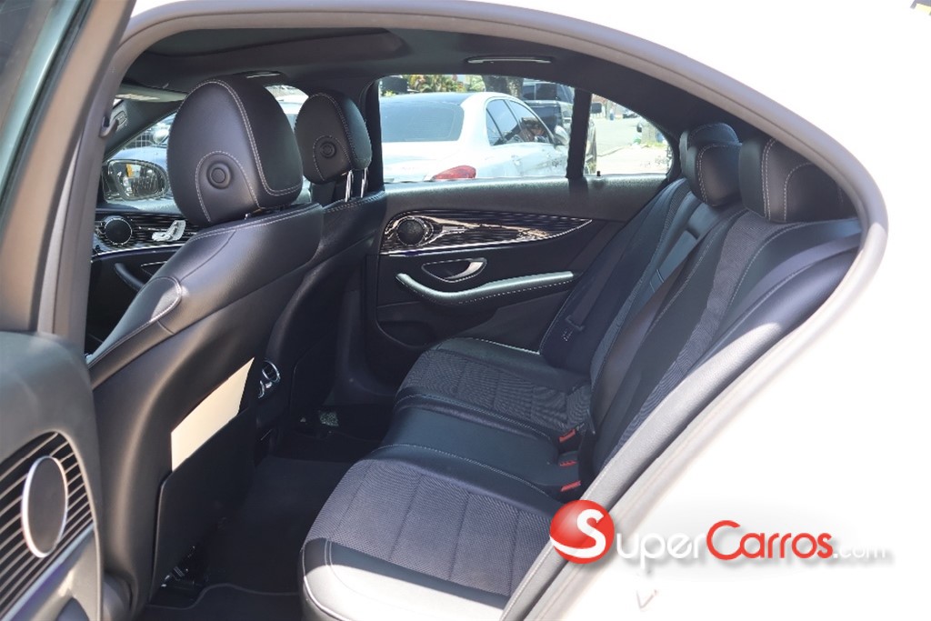 2017 Mercedes-Benz Clase E 250 — foto 4 / 8
