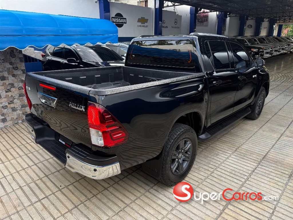 2023 Toyota Hilux 2.4 — foto 3 / 11