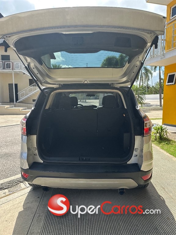 2018 Ford Escape SE Ecoboost — foto 9 / 12