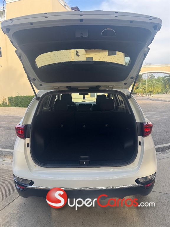 2020 Kia Sportage EX — foto 11 / 12