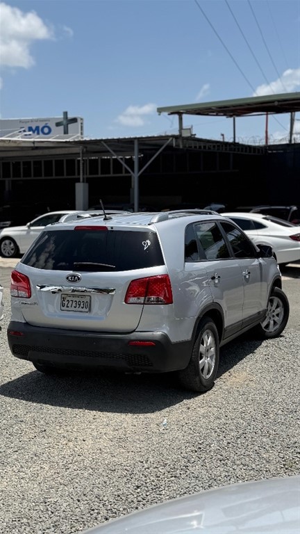 2012 Kia Sorento EX — foto 2 / 8