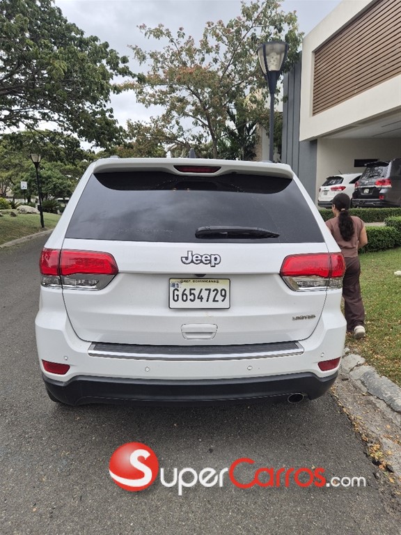2017 Jeep Grand Cherokee Limited — foto 4 / 9