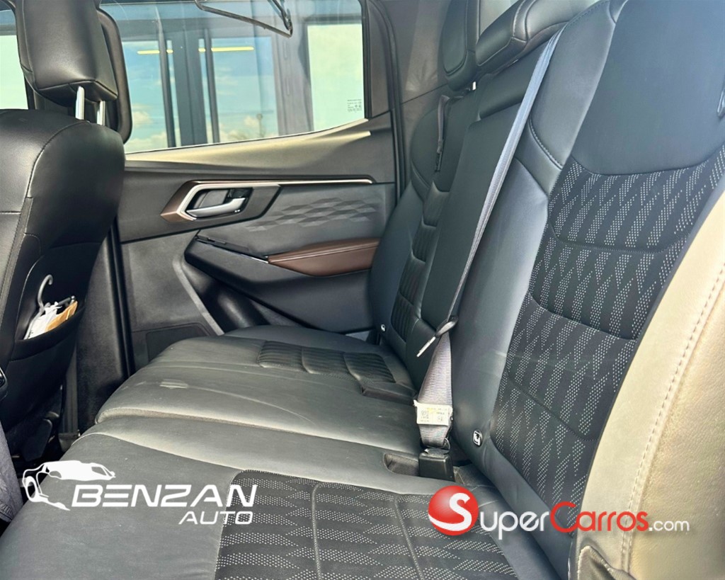 2026 Isuzu DMAX — foto 6 / 7