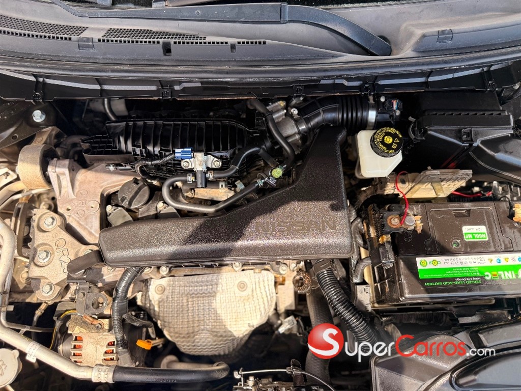 2017 Nissan Rogue SV — foto 9 / 9