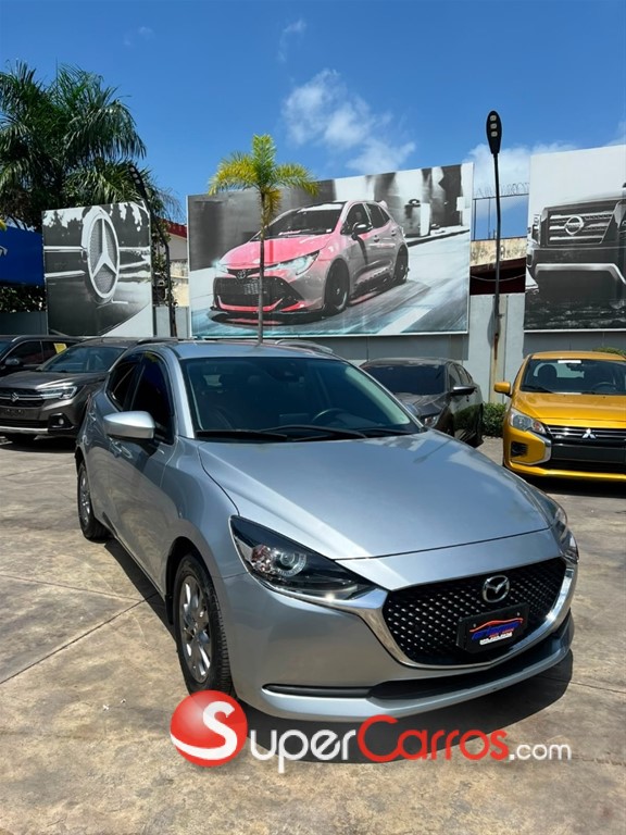2020 Mazda 2 — foto 4 / 10