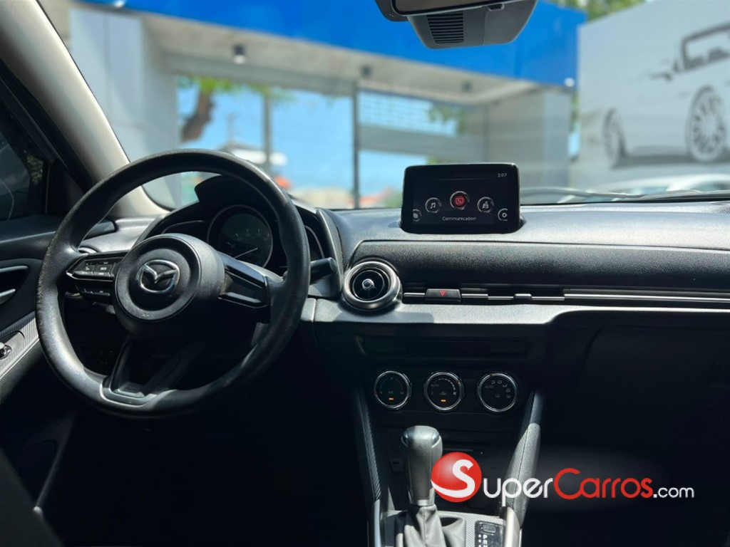2020 Mazda 2 — foto 9 / 10