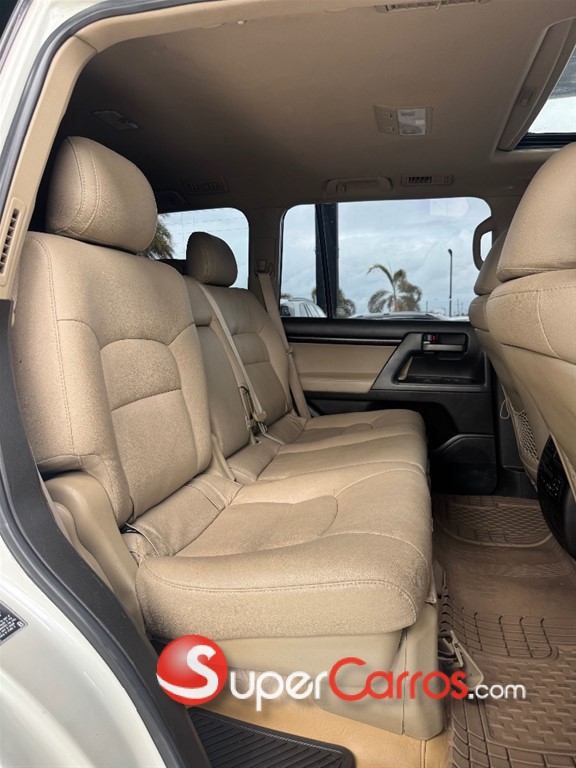 2009 Toyota Land Cruiser VXR — foto 5 / 10