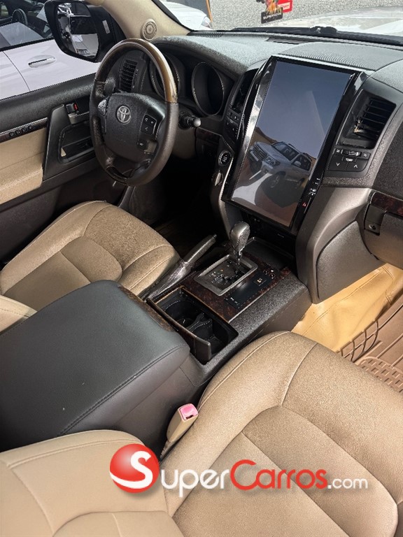 2009 Toyota Land Cruiser VXR — foto 6 / 10