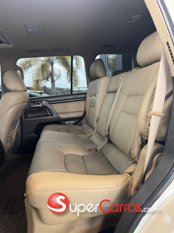 2009 Toyota Land Cruiser VXR — foto 7 / 10