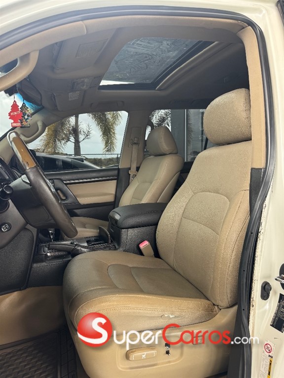 2009 Toyota Land Cruiser VXR — foto 8 / 10