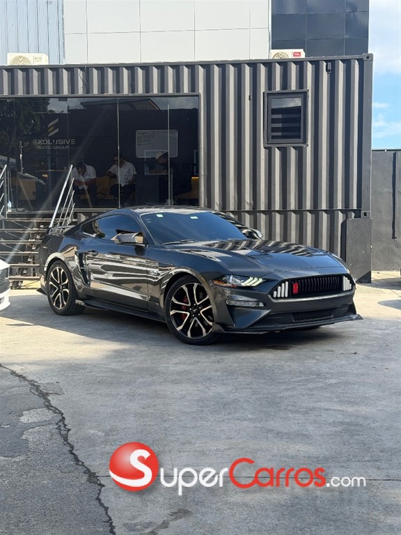 2018 Ford Mustang GT PREMIUM — foto 1 / 8