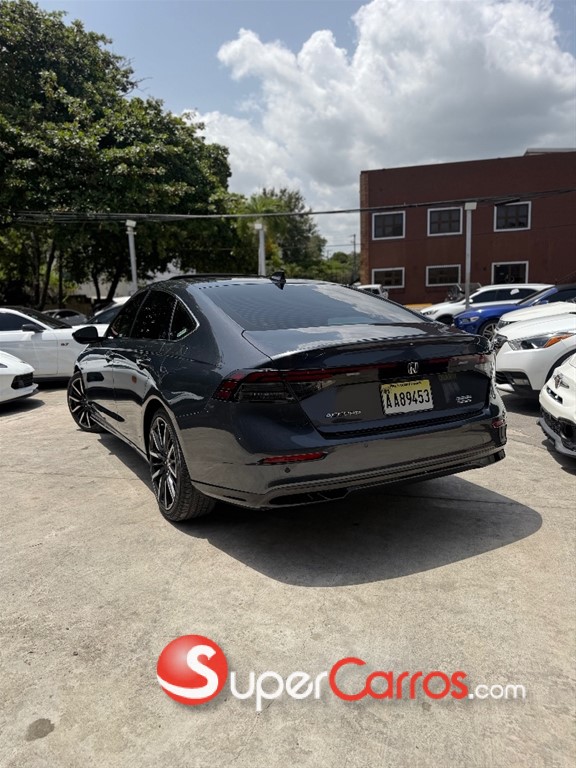 2023 Honda Accord Touring — foto 3 / 10