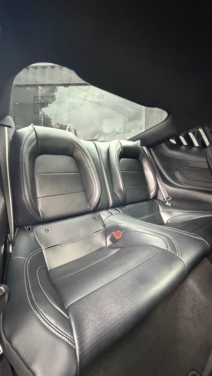2024 Ford Mustang GT PREMIUM — foto 7 / 8