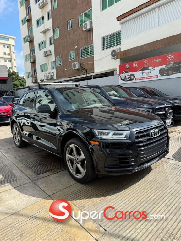 2020 Audi Q5 S-Line Sportback — foto 1 / 11