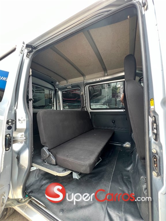 2019 Daihatsu Hijet — foto 8 / 12