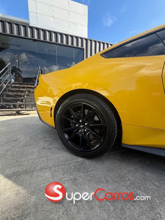 2024 Ford Mustang GT PREMIUM — foto 2 / 9