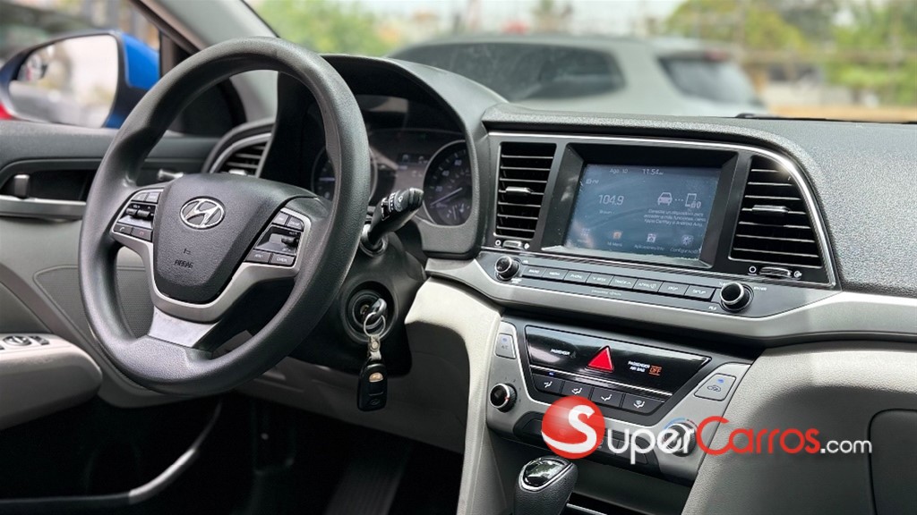 2017 Hyundai Elantra SE — foto 7 / 10