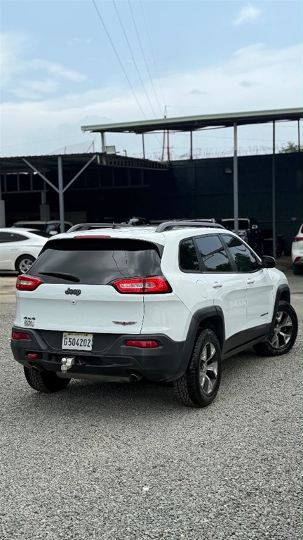 2014 Jeep Cherokee Trailhawk — foto 4 / 11