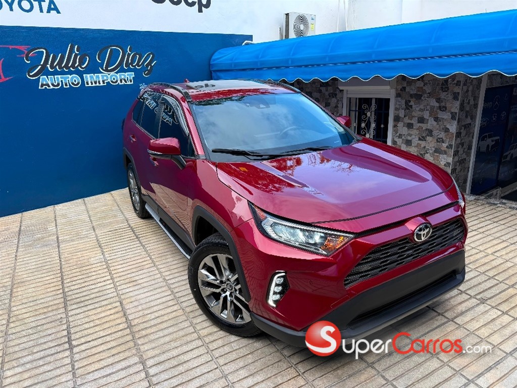 2020 Toyota RAV4 Limited — foto 2 / 11