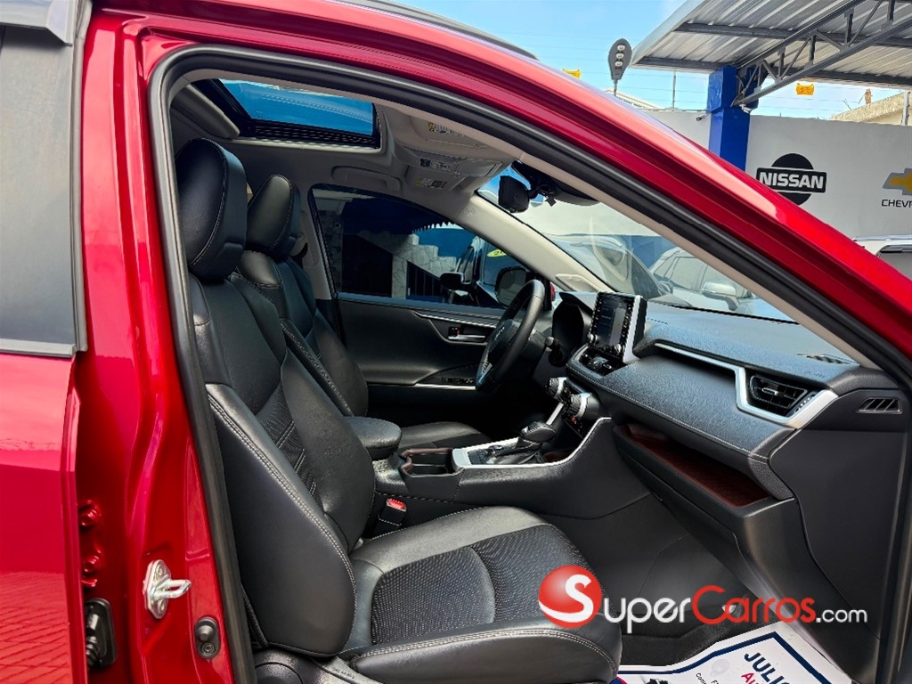 2020 Toyota RAV4 Limited — foto 7 / 11