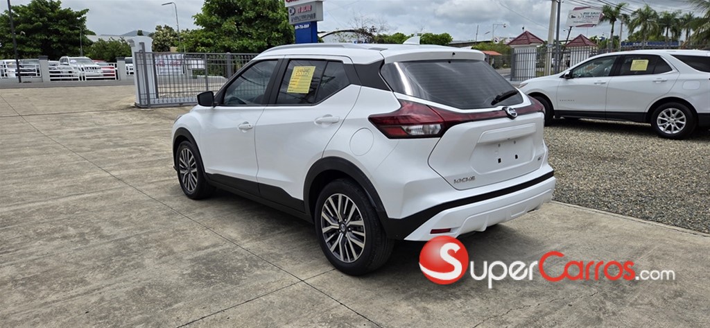2021 Nissan Kicks SV — foto 4 / 12