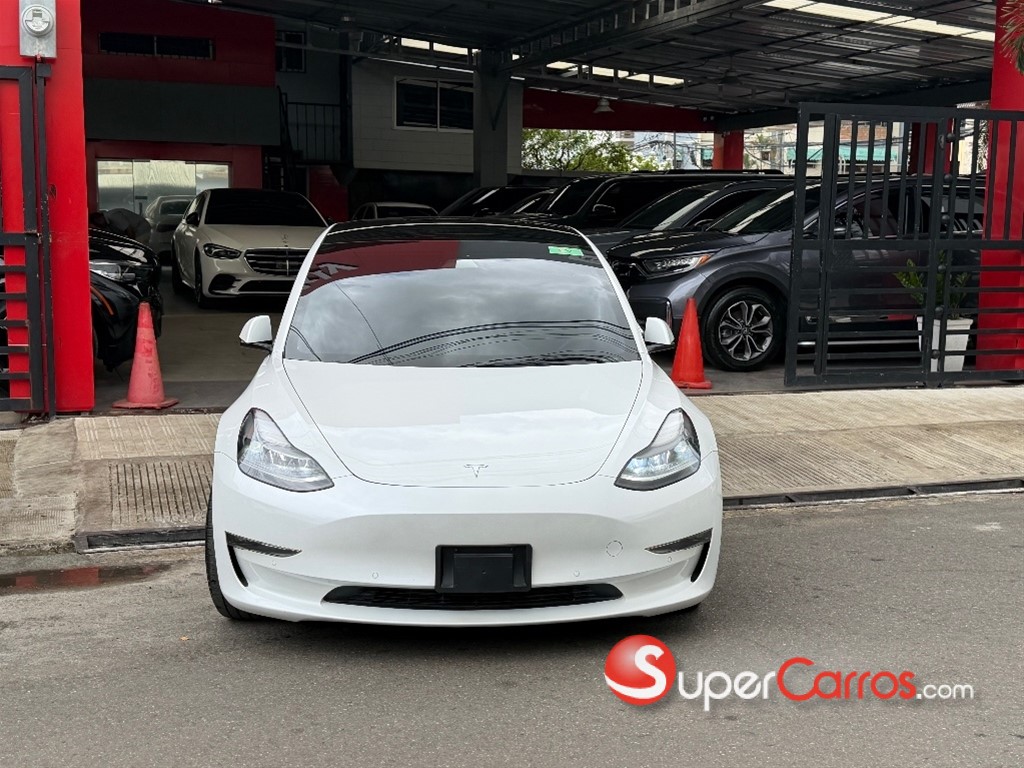 2022 Tesla Model 3 Long Range — foto 2 / 10