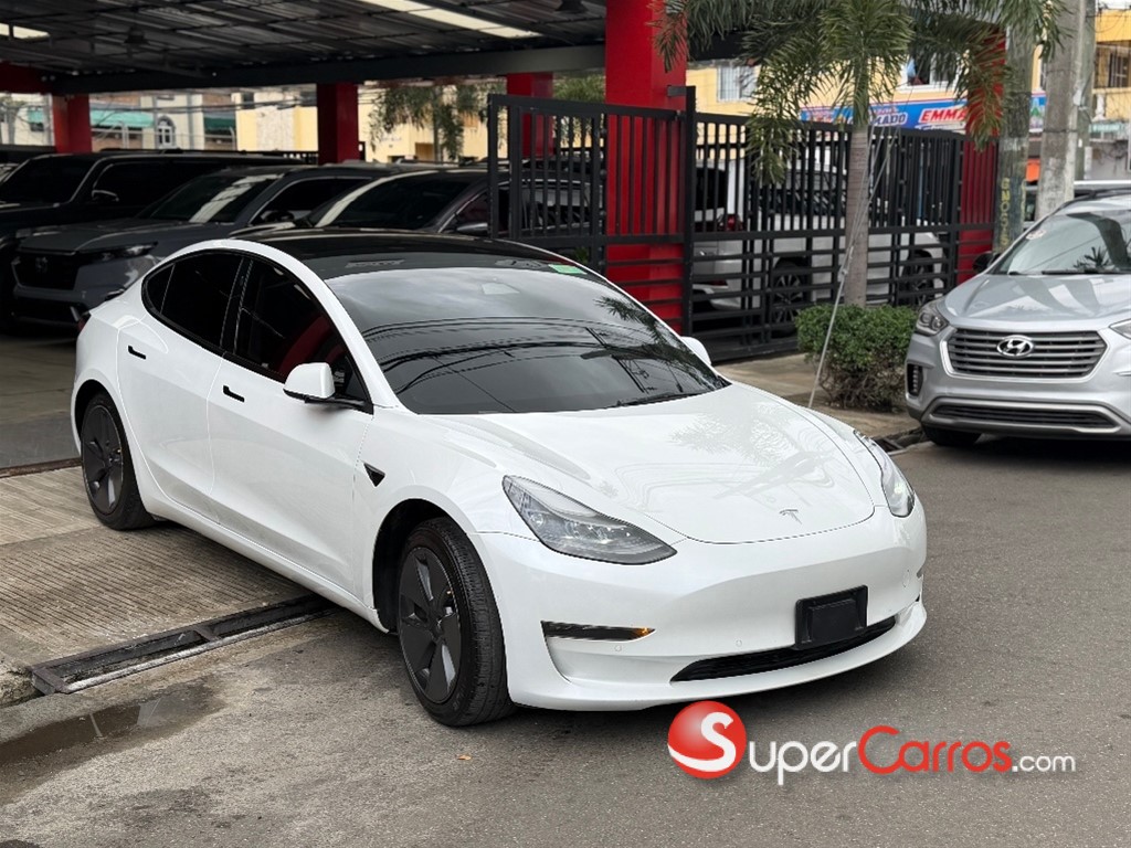 2022 Tesla Model 3 Long Range — foto 3 / 10