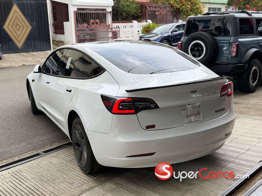 2022 Tesla Model 3 Long Range — foto 6 / 10
